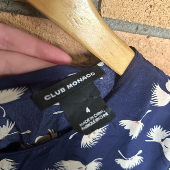 Club Monaco Paget 100% Silk Navy Blue Floral Long Sleeve Mini Dress Size 4 - Picture 4 of 7